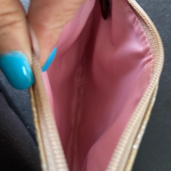 Coach Lurex Silver & Gold Wristlet Immaculate 6 3/4" x 4 1/4" - Picture 2 of 2